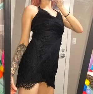 Nwot glamorous little black dress
